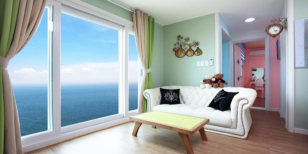 Montmartre Villa Namhae Exterior photo